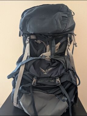 OSPREY Aether 70 Backpack – Charcoal and Gray